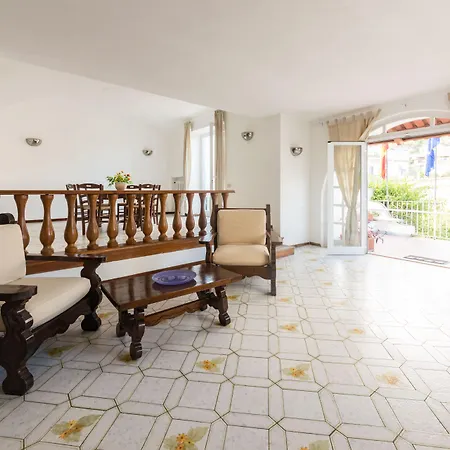 Antonella ホテル イスキア島