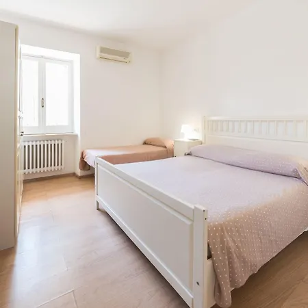 Hotel Antonella 3*